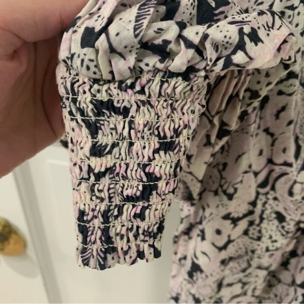 By Anthropologie Button Up Peasant Blouse XSmall Black Floral Puff Sleeve V-Neck